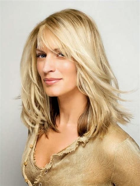 Long Hairstyles For Women Over 40 2021 Long Hairstyles For Women Over