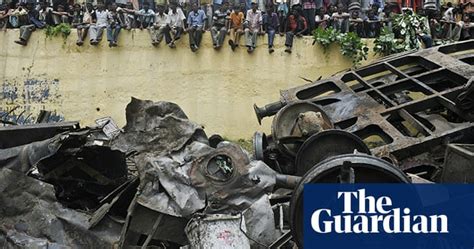 India Train Crash The Search For Survivors World News The Guardian