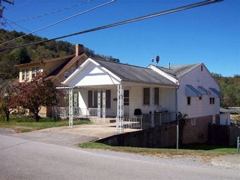 107 Whiting Ave Glenville Wv 26351 Zillow