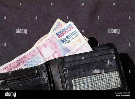 Bank Note Hi Res Stock Photography And Images Alamy