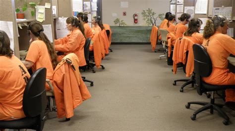 Foundation Opens 2nd Resource Center For Incarcerated Arizona Women