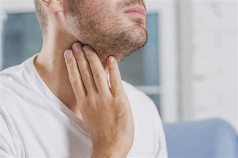 7 Easy Ways To Cure Tonsillitis Without Antibiotics