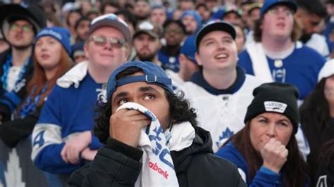 Business Booming For Toronto Bars As Maple Leafs Advance In Playoffs