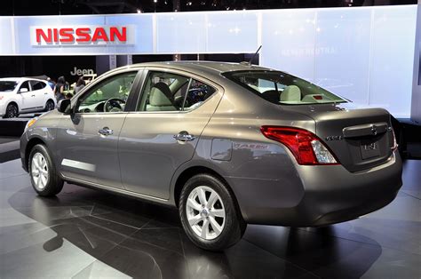 The 2012 nissan versa is ranked #14 in 2012 subcompact cars by u.s. Wallpapers Cars: Nissan versa 2012