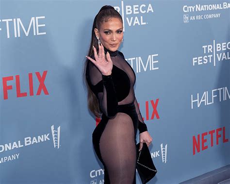Jennifer Lopez Shows Off ‘just Married Robe In New Bathtub Video