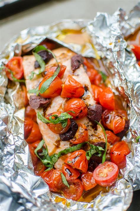 Cooking Salmon Fillets In Foil Grilled Salmon In Foil Easy And