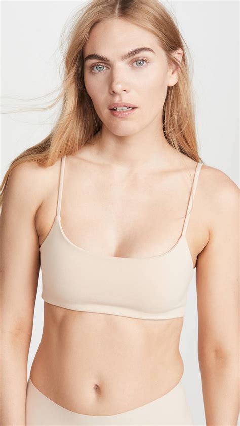 The 24 Best Back Smoothing Bras According To Reviews Who What Wear