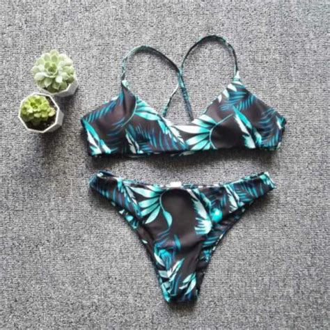 Green Leaf Print Bikini Set Minervashopeu