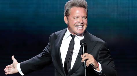 4.8 out of 5 stars. Luis Miguel, 50 years of lights, shadows and constant ...