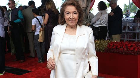 Miriam Colon Dead Iconic Latina Actress Dies At 80 From Pulmonary