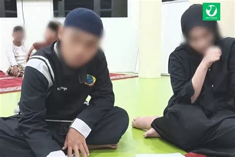Viral Sepasang Mahasiswa Kepergok Mesum Di Masjid Kampus Radio Web Indo
