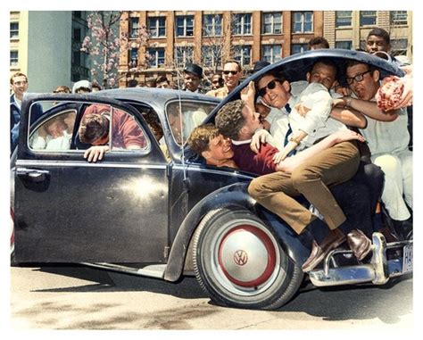 College Students Pile Into A Volkswagen Beetle C 1965 800 X 644