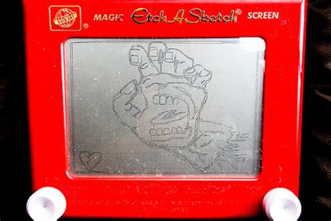 These 12 Etch A Sketch Works Of Art Will Amaze You