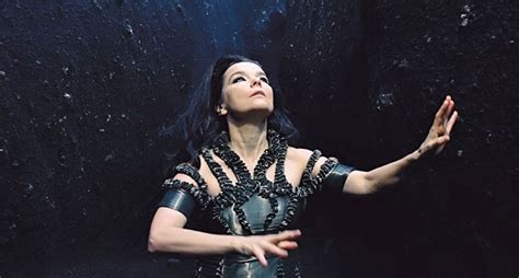 ¡ Björk Digital La Exhibición De Realidad Virtual Llega A México Bjork Women Pop Music