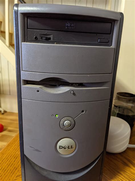 I Have Just Inherited This 2003 Dell Dimension 2400 It Was Bought And
