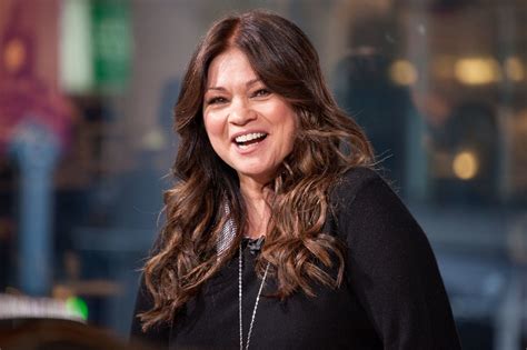 Valerie Bertinelli Gives Inspiring Health Update As She Goes Down