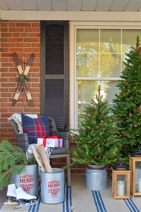 Outdoor Christmas Decorating Ideas For The Front Porch Rambling