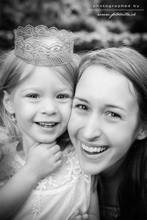 Mutter Tochter Prinzessin Foto Shooting Bern Fotovilla Fotografin