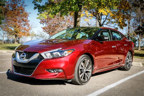 Review 2016 Nissan Maxima