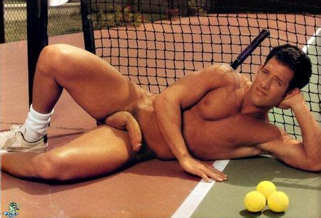 Omg They Re Naked Tennis Players Omg Blog