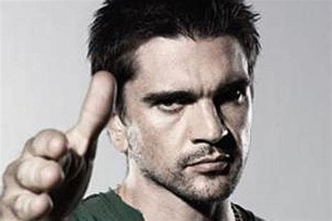 Il commence à étudier la musique à l'âge de sept ans. Juanes Tickets | Juanes Tour Dates 2021 and Concert ...