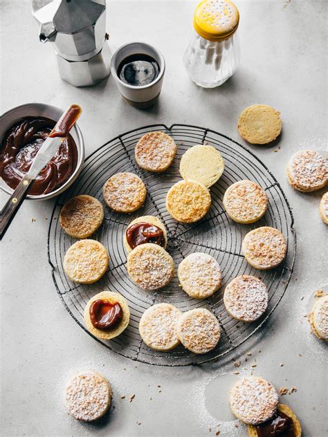 I➨ discover the top 10 traditional spanish desserts and its recipes!! Very Vanilla Sour Cream Pound Cake | Recipe | Food ...