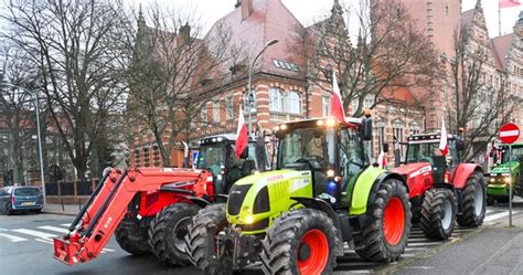 Protest rolników w Szczecinie Pojechali do wojewody RMF 24