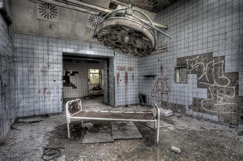 10 Abandoned Places And The Reasons For The Abandonment Viewkick