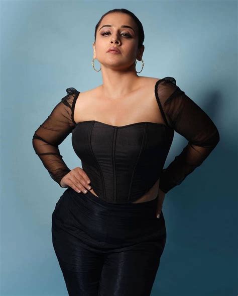 Bollywood Actress Vidya Balan Latest Hot And Sexy Photoshoot Vidya Balan Looking Very
