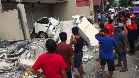 dozens dead after 7 2 magnitude quake hits southern philippines video the world from prx