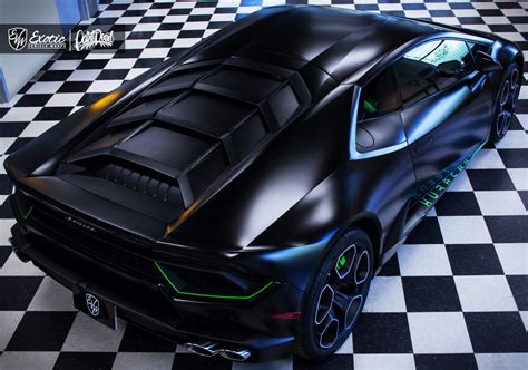 Lamborghini Huracan Satin Black Satin Apple Green Accents Top Wm