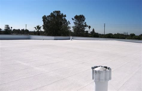 Polyurethane Spray On Foam Roofing In California — Universal Coatings