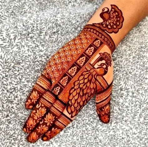 Easy Peacock Mehndi Designs For Beginners In 2024