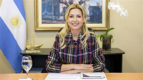Primera dama de la república argentina. Fabiola Yañez presentó una demanda contra Google