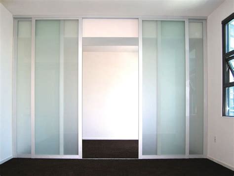 Frosted Glass Room Dividers Easily Divide One Room Into Two Rooms