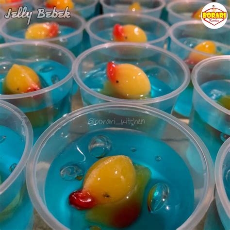 Bahan jelly cincau (ini cuma kepakai sepertiga aja) campur semua bahan puding cappucino, aduk rata masak hingga mendidih sambil diaduk. Jelly Cup Bebek/Pudding / Puding Ultah / Snack Ultah / Isi ...
