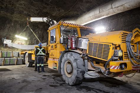 Battery Powered Underground Mining Vehicles Maclean Engineering