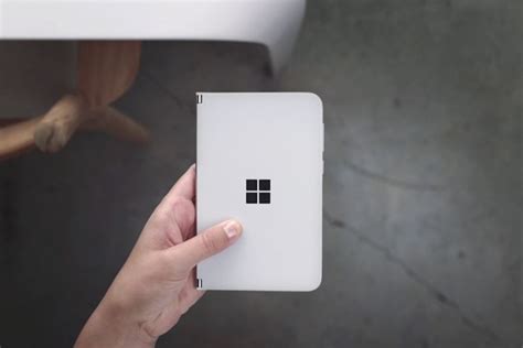 Microsofts Surface Duo Phone Tablet Is Coming To The Uk Canad