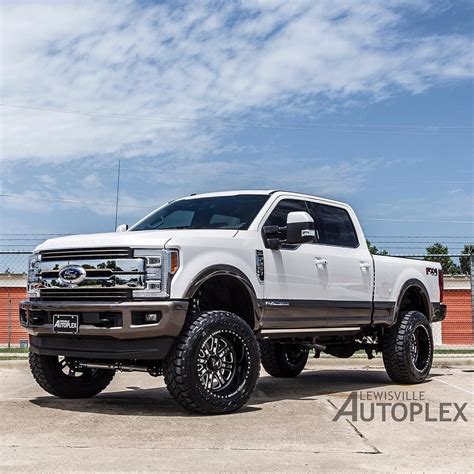 2020 Ford F250 King Ranch Lifted