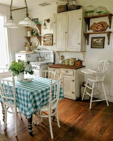 Pin By Donna Neeley On Farmhouse Love Shabby Chic Kitchen Chic