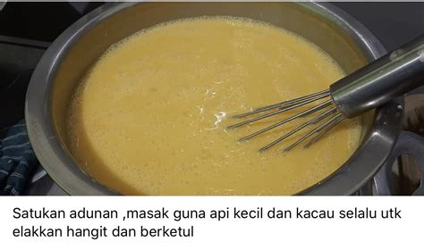Masukkan adonan dalam panci, tambahkan gula. Cara Ringkas Nak Buat Puding Jagung, Guna Sukatan Aje ...