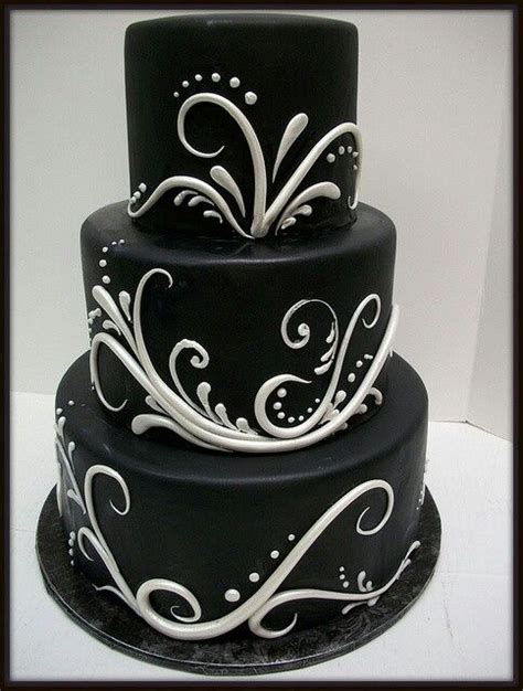 Savvy Black And White Cake Cake Strawberry Cream Cakes Cake Decorating