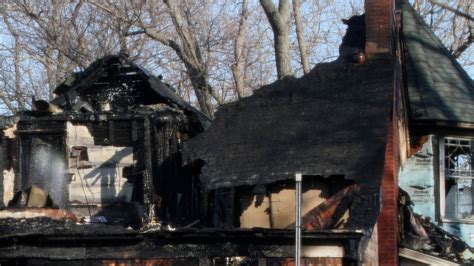 Homes With Wood Roofs Most Susceptible To Wildfires Youtube