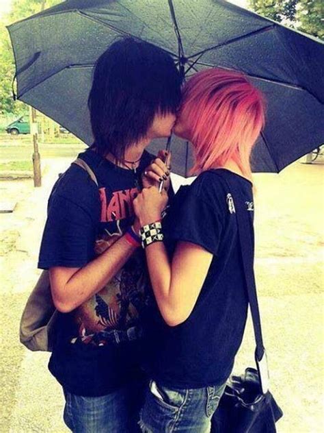 Emo Love Image By Uzumakikorra On Teenage Couples Cute Emo Couples