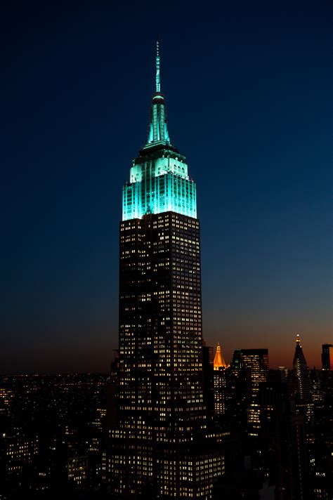 Empire State Building Goes Teal On First Night Of Food Allergy