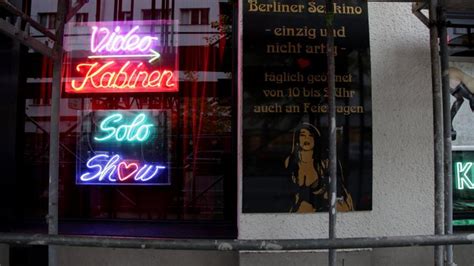 Erotica Ein Ost Berliner Sexkino Hält Die Stellung Welt