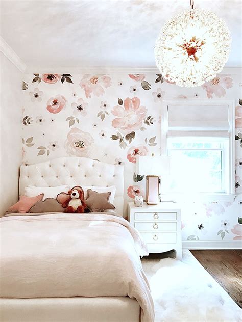 These Floral Wallpaper Picks Are Going To Be Your New Obsession Kathy