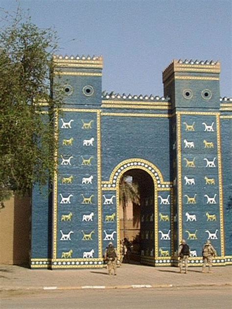 Babil Iraq Ishtar Gate This Is A Reproduction Of The Bl Flickr