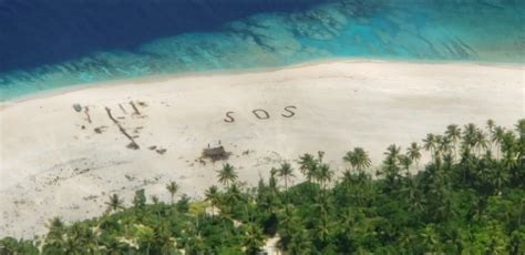 Sos In The Sand Westmont Graduates Photos Helped Lead To Rescue Of