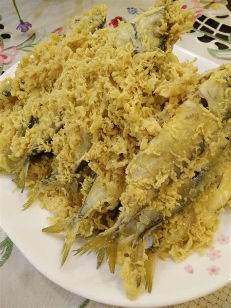 Tambahkan tepung gandum, tepung beras, serbuk kari, serbuk lada dan gula. Resepi Ikan Celup Tepung Mudah ~ Resep Masakan Khas